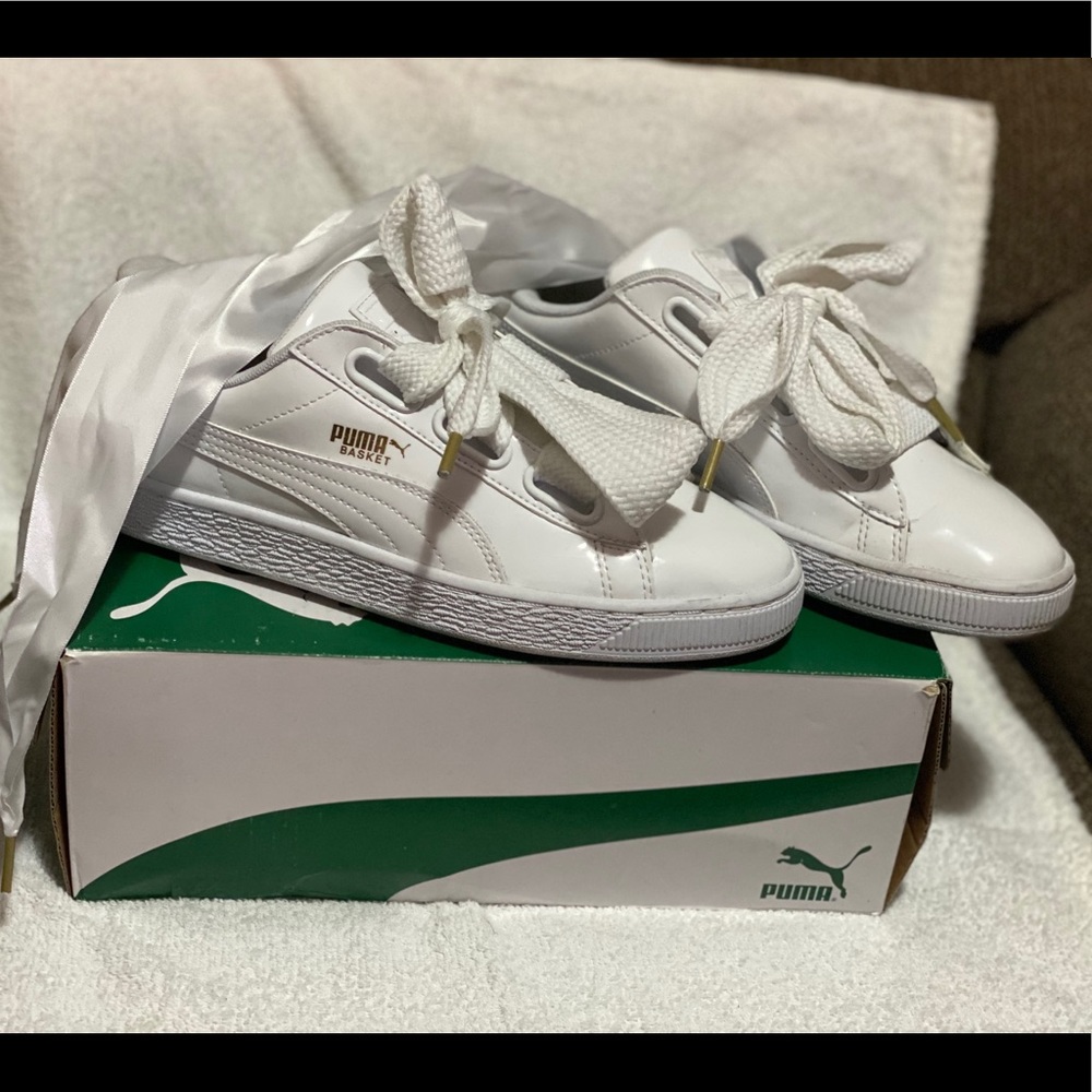 Puma Women’s sneakers
